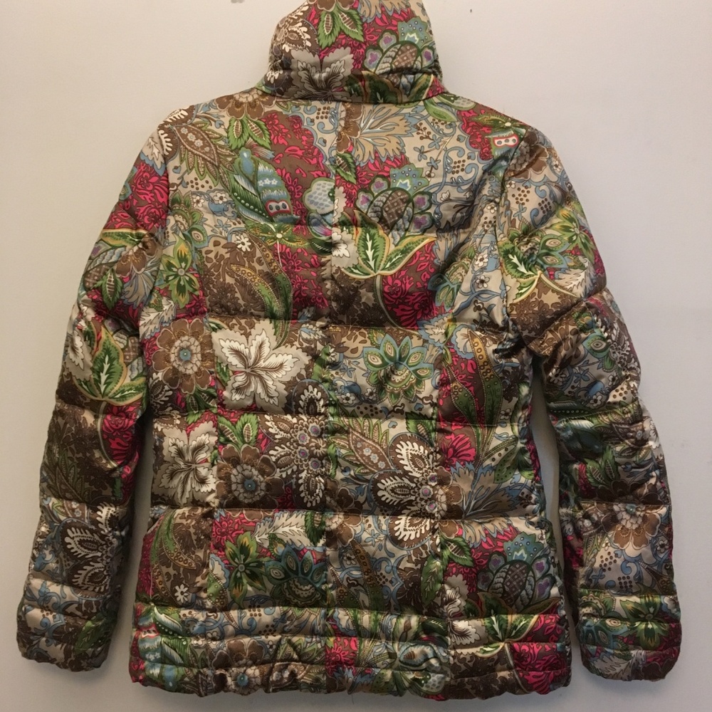 Down Jacket - Picture 2 of 3